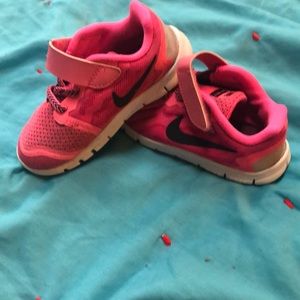 Size 8c pink Nikes